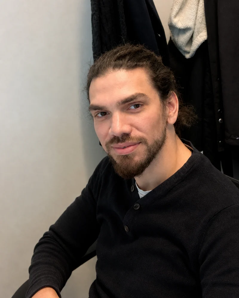 Yassine, director of Sumatoni